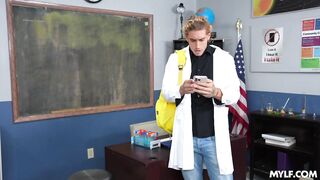 Abi James - Mixing Fluids With The Chemistry Teacher 15 11 2025