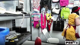 Case No. 8004552 - Four Big Cocks for One Little Thief