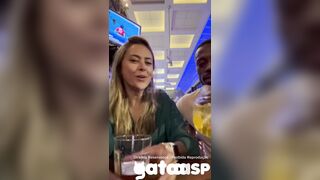 I Went to Check Out the Room of the Black Guy BBC Who Fucked Me Deliciously Without a Condom, Without the Cuckold, and I Came Home Full of Cum! - COMPLETE ON RED