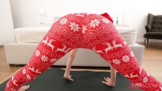 Gina Gerson's Christmas Yoga - Gina Gerson