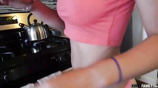 Top Rated: Kinky Family - Raylin Ann