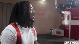 Busty brunette pleases a crowd of workers during a break ????