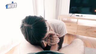 MIN BEDSTE VENENS KÆRESTE VIL HA MIN CUM INDE I HENDE