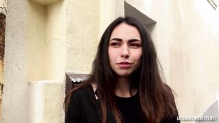 Ashley, 21 Ans, Veut Se Prendre Une Double