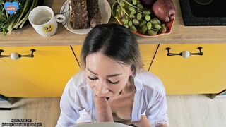 Hot Anal Loving Stepmom Prefers a Hard Cock in Both Holes for Breakfast