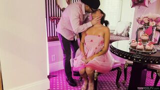 Creampies And Cupcakes - Kaia Martin